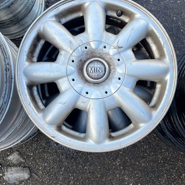 4 - CERCHI IN LEGA MINI 5,5X15 4X100 ET45 CB56,1