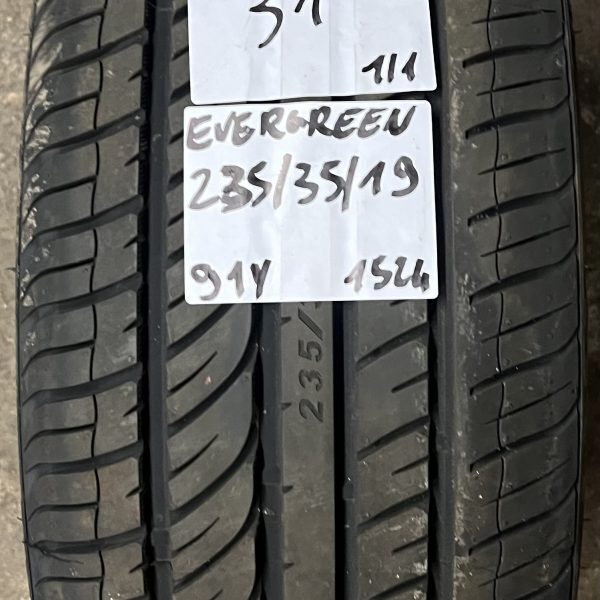 1 - EVERGREEN EU72 235/35R19 91Y