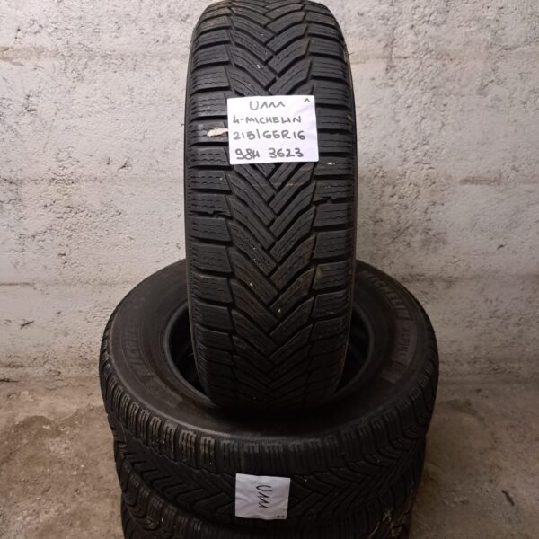 4 - MICHELIN ALPIN 6 215/65R16 98H