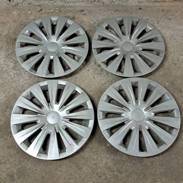 4 - COPRICERCHI AFTER MARKET 15"