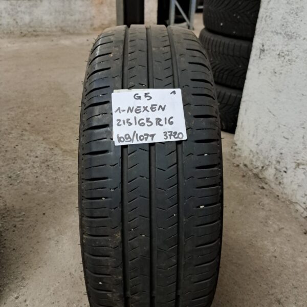 1 - NEXEN ROADIAN CT8 215/65R16 109/107T