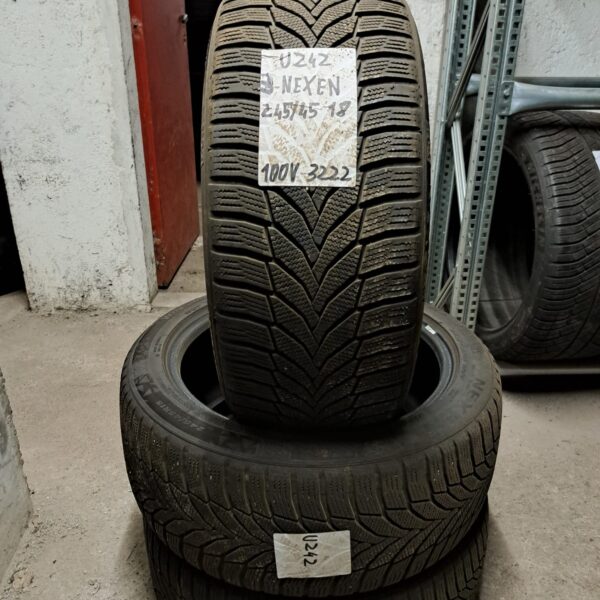 3 - NEXEN WG SPORT 2 245/45R18 100V