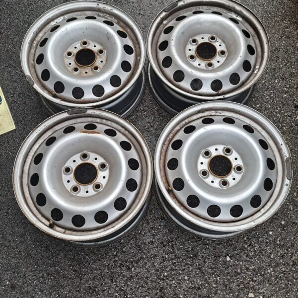 4 - CERCHI IN LAMIERA BMW 6,5X16 5X120 ET46 CB 72,6