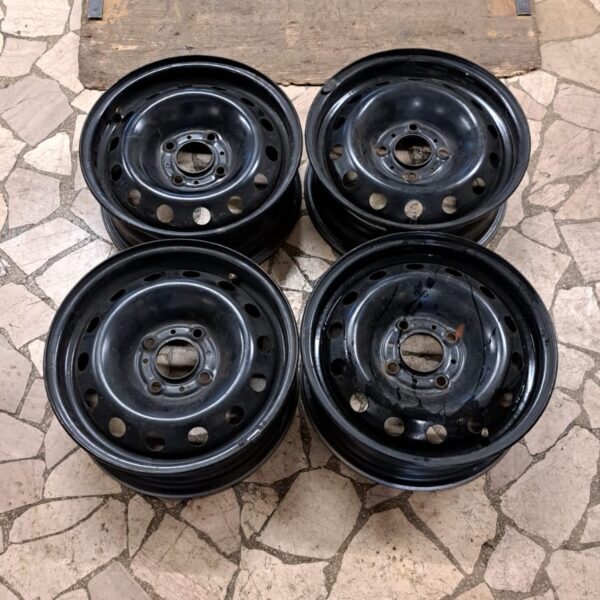 4 - CERCHI IN LAMIERA PEUGEOT 5,5X14 4X108 ET24 CB 65,1