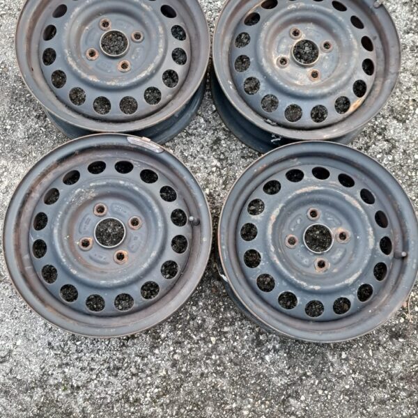 4 - CERCHI IN LAMIERA TOYOTA 4,5X14 4X100 ET45 CB 54,1