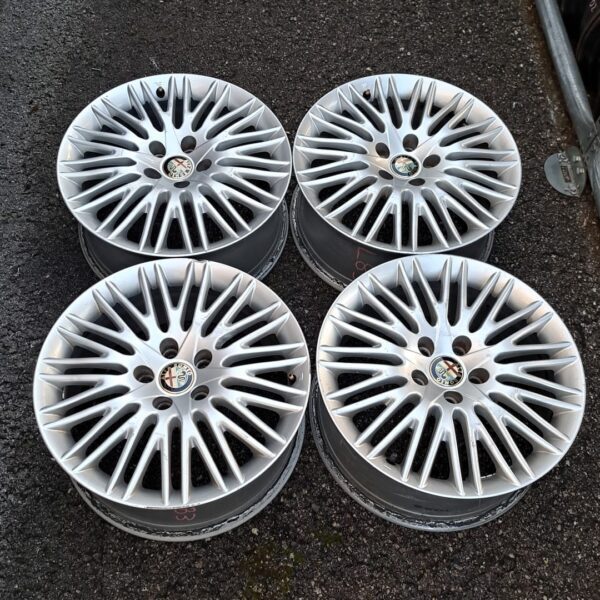 4 - CERCHI IN LEGA ALFA 7,5X17 5X110 ET41 CB 65,1