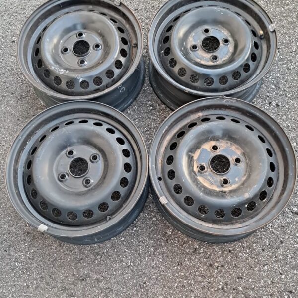 4 - CERCHI IN LAMIERA TOYOTA 5,5X14 4X100 ET47 CB 54,1