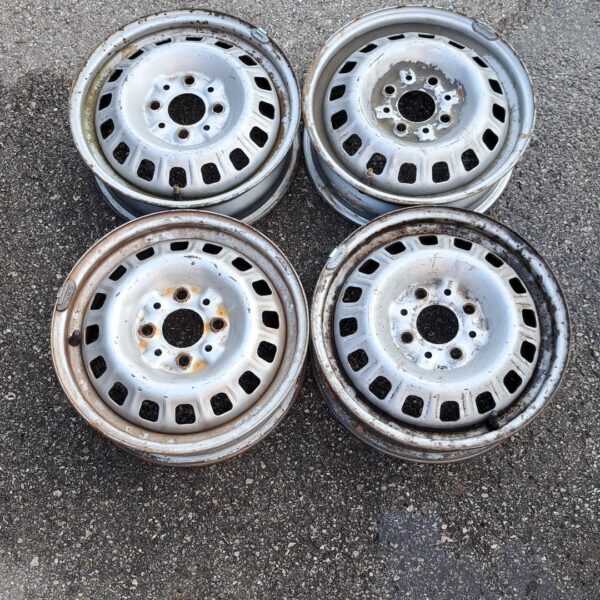 4 - CERCHI IN LAMIERA FIAT 4X13 4X98 ET38 CB 58,1