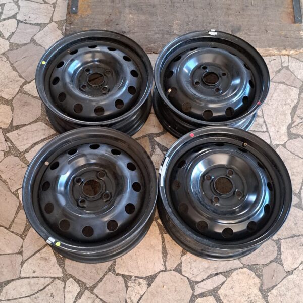 4 - CERCHI IN LAMIERA KIA 5X14 4X100 ET39 CB 54,1