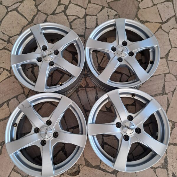 4 - CERCHI IN LEGA DEZENT 6X15 4X100 ET38 CB 60,1