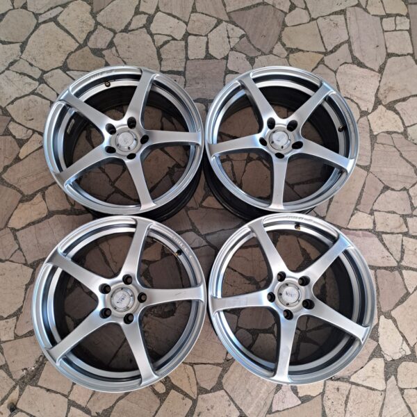 4 - CERCHI IN LEGA RMX 8X17 5X112 ET48 CB 57,1