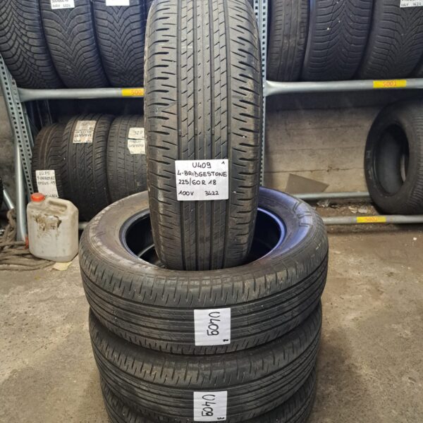 4 - BRIDGESTONE ALENZA H/L33 225/60R18 100V