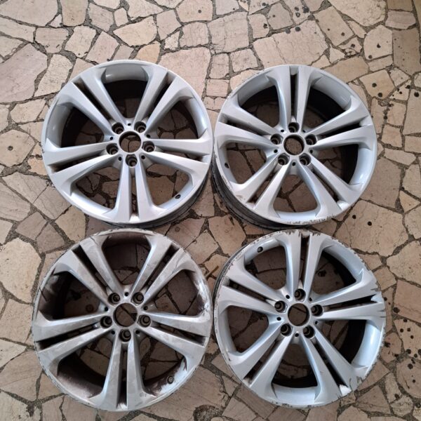 4 - CERCHI IN LEGA BMW 8X19 ET36 + 8,5X19 ET47 5X120 CB 72,6