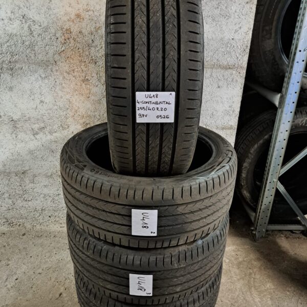 4 - CONTINENTAL ECOCONTACT 6 Q 255/40R20 97V